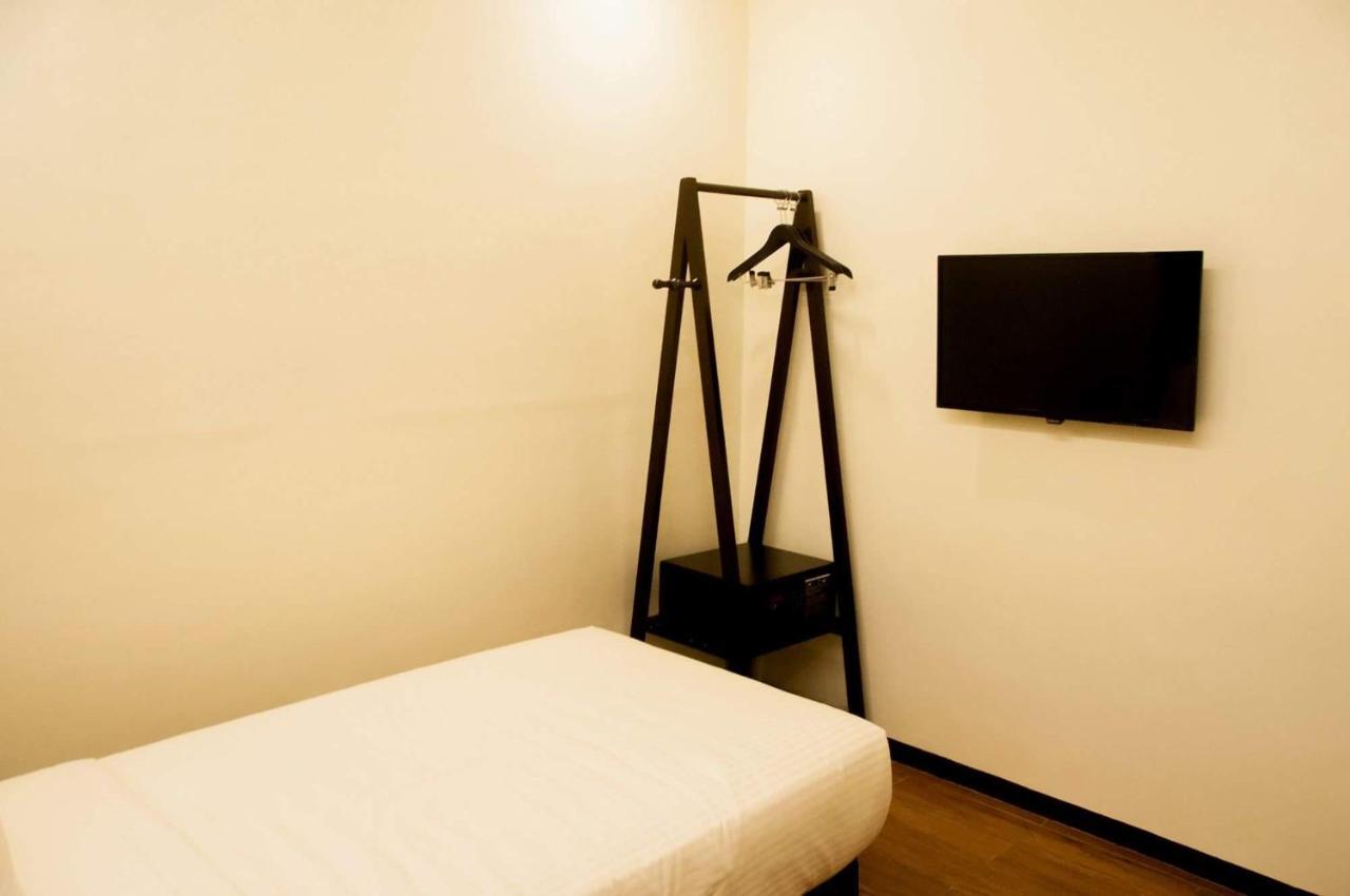 Pina Suites Ormoc Kültér fotó