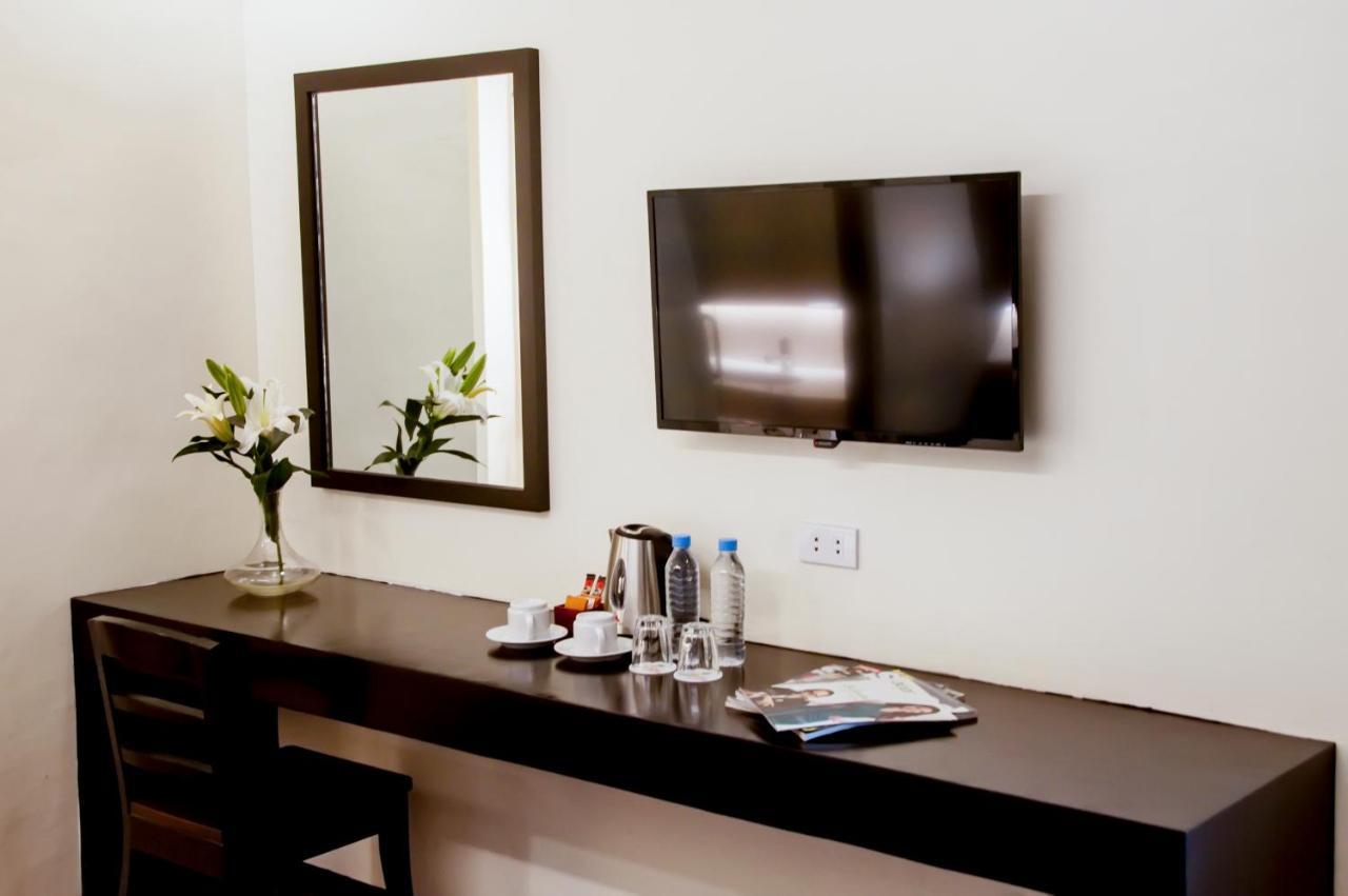 Pina Suites Ormoc Kültér fotó